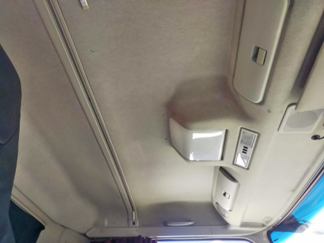 三菱ふそうスーパーグレートコンテナ専用車大型（10t）[写真32]