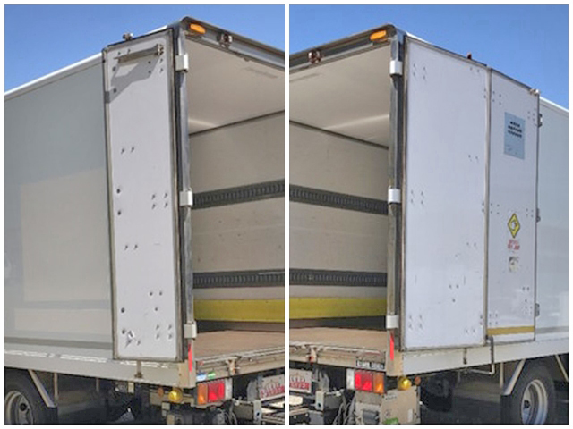 いすゞエルフパネルバン小型（2t・3t）[写真12]