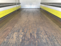 いすゞエルフパネルバン小型（2t・3t）[写真17]