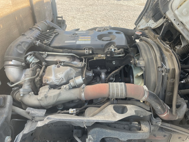 いすゞエルフ平ボディ小型（2t・3t）[写真24]