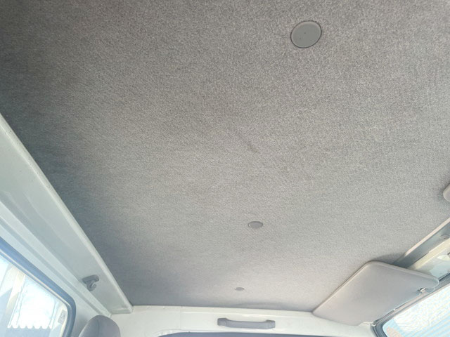 いすゞエルフ平ボディ小型（2t・3t）[写真30]