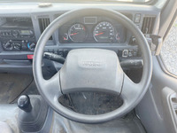 いすゞエルフ平ボディ小型（2t・3t）[写真37]