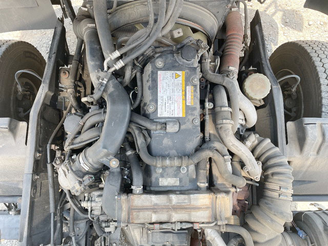 いすゞフォワードアルミウイング中型（4t）[写真23]