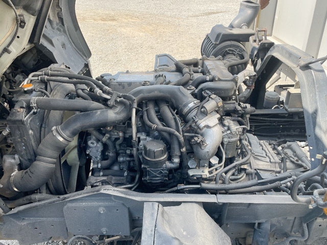 いすゞフォワードアルミウイング中型（4t）[写真24]