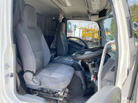 いすゞフォワードアルミウイング中型（4t）[写真29]