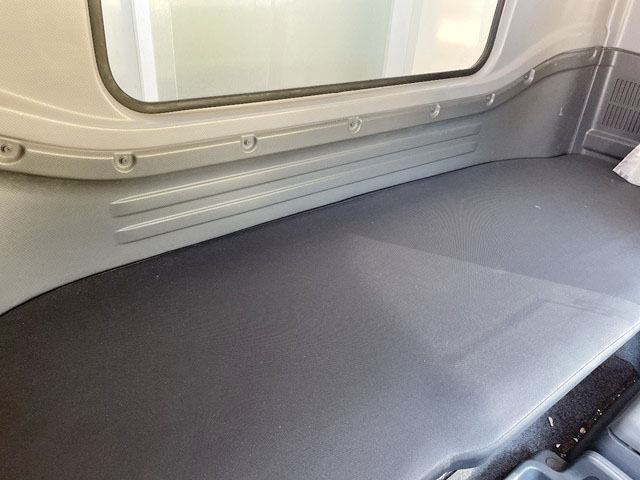 いすゞフォワードアルミウイング中型（4t）[写真31]