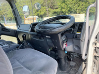 いすゞフォワードアルミウイング中型（4t）[写真33]