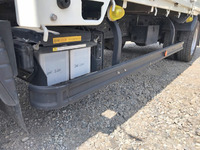 三菱ふそうキャンター平ボディ小型（2t・3t）[写真19]