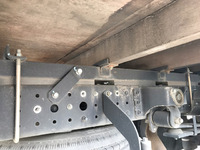 三菱ふそうキャンター平ボディ小型（2t・3t）[写真23]