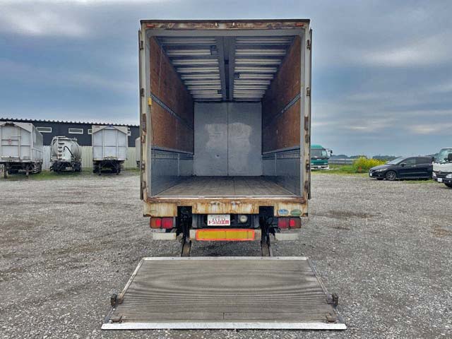 日野レンジャーアルミウイング中型（4t）[写真10]