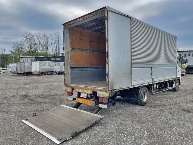 日野レンジャーアルミウイング中型（4t）[写真03]