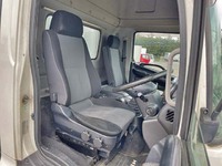 日野レンジャーアルミウイング中型（4t）[写真30]