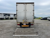 日野レンジャーアルミウイング中型（4t）[写真09]