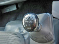 日野デュトロアルミバン小型（2t・3t）[写真28]