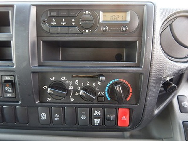 日野デュトロアルミバン小型（2t・3t）[写真30]