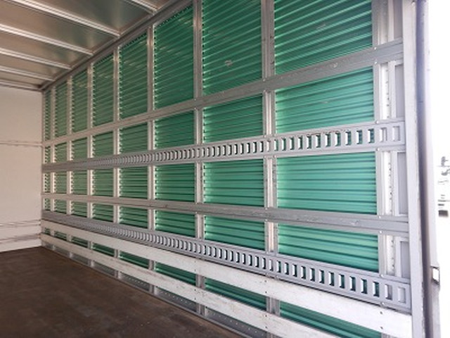 日野デュトロアルミバン小型（2t・3t）[写真09]