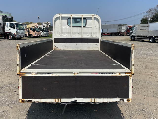 日野デュトロ平ボディ小型（2t・3t）[写真10]