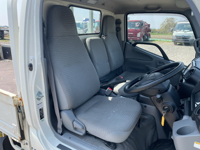 日野デュトロ平ボディ小型（2t・3t）[写真27]