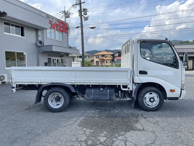 日野デュトロ平ボディ小型（2t・3t）[写真07]