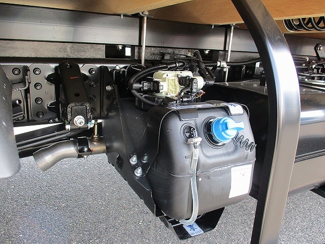 三菱ふそうキャンタークレーン4段小型（2t・3t）[写真12]