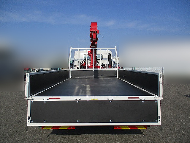 三菱ふそうキャンタークレーン4段小型（2t・3t）[写真03]