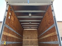 三菱ふそうキャンターアルミバン小型（2t・3t）[写真17]