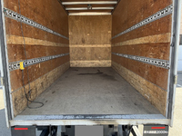 三菱ふそうキャンターアルミバン小型（2t・3t）[写真18]