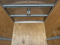 三菱ふそうキャンターアルミバン小型（2t・3t）[写真19]