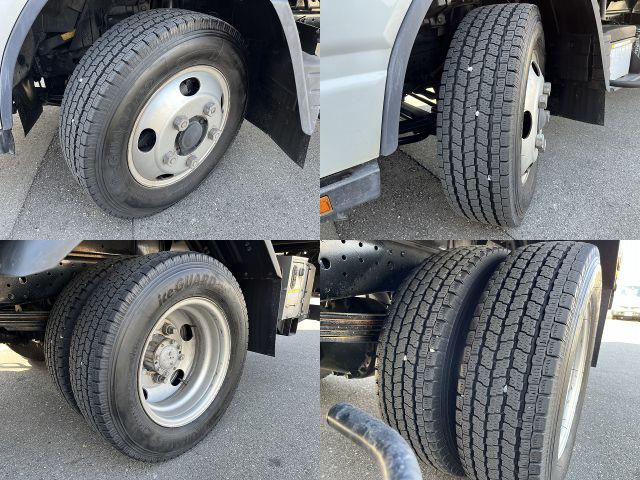 三菱ふそうキャンターアルミバン小型（2t・3t）[写真26]