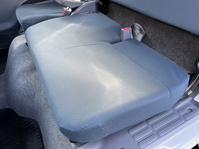 三菱ふそうキャンターアルミバン小型（2t・3t）[写真36]