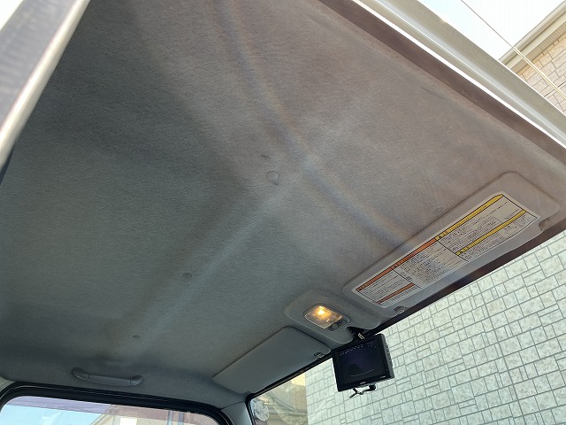 三菱ふそうキャンターアルミバン小型（2t・3t）[写真37]