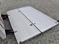 日野レンジャーアルミウイング中型（4t）[写真10]