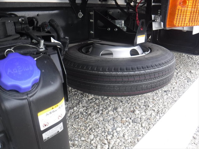 日野レンジャーアルミウイング中型（4t）[写真18]