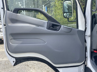 日野デュトロ冷凍車（冷蔵車）小型（2t・3t）[写真29]