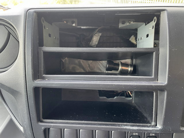 日野デュトロ冷凍車（冷蔵車）小型（2t・3t）[写真39]