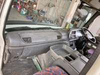 いすゞギガマルチリフト大型（10t）[写真32]