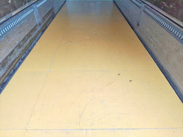 日野レンジャーアルミウイング中型（4t）[写真15]