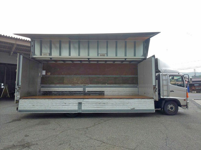 日野レンジャーアルミウイング中型（4t）[写真06]