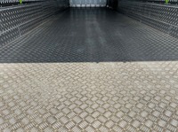 三菱ふそうスーパーグレート冷凍車（冷蔵車）大型（10t）[写真12]