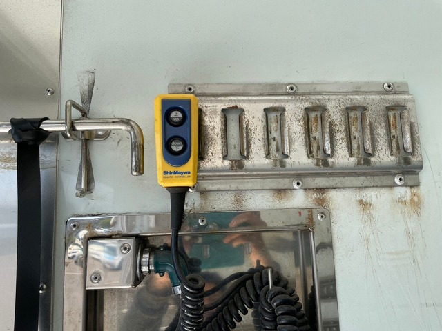 三菱ふそうスーパーグレート冷凍車（冷蔵車）大型（10t）[写真16]