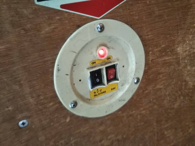 いすゞエルフアルミバン小型（2t・3t）[写真10]