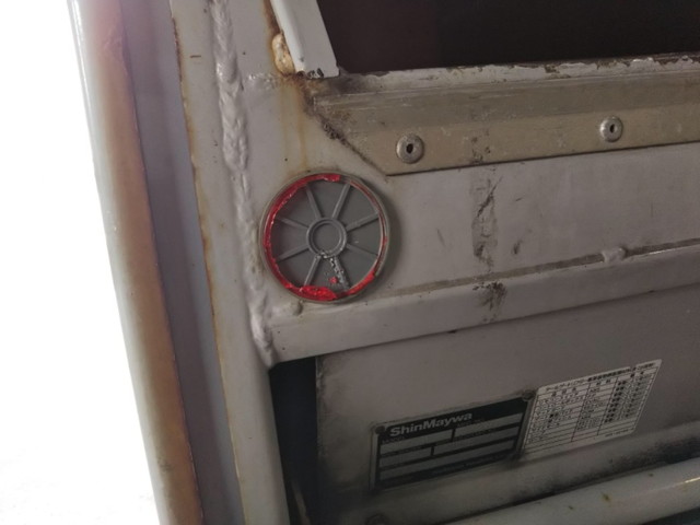 いすゞエルフアルミバン小型（2t・3t）[写真12]