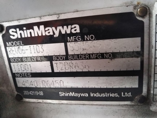 いすゞエルフアルミバン小型（2t・3t）[写真14]