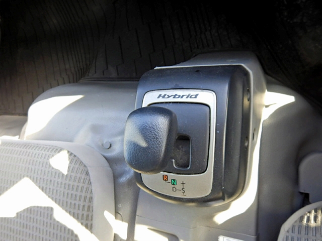 日野デュトロアルミバン小型（2t・3t）[写真15]