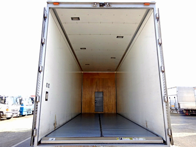 日野デュトロアルミバン小型（2t・3t）[写真20]