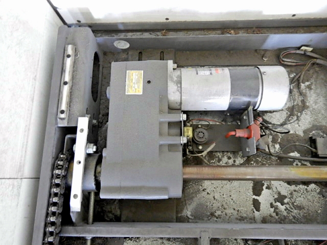 日野デュトロアルミバン小型（2t・3t）[写真24]