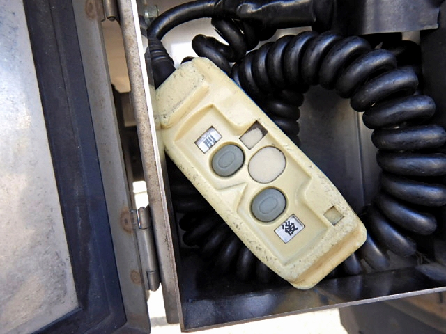 日野デュトロアルミバン小型（2t・3t）[写真25]