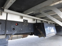 日野レンジャーアルミウイング中型（4t）[写真08]