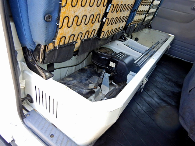 三菱ふそうキャンターダブルキャブ（Wキャブ）小型（2t・3t）[写真14]