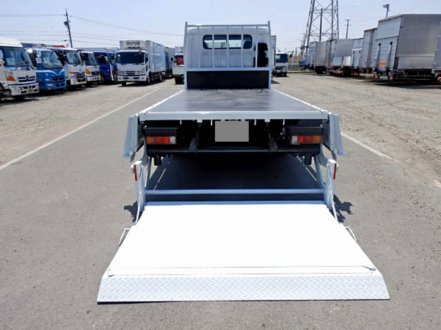 三菱ふそうキャンターダブルキャブ（Wキャブ）小型（2t・3t）[写真22]